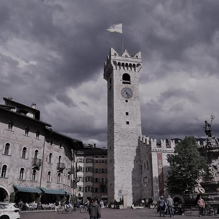 Uni Apart Trento Eksteriør bilde