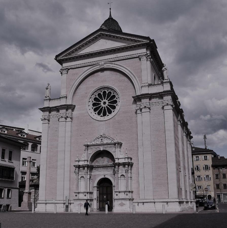 Uni Apart Trento Eksteriør bilde
